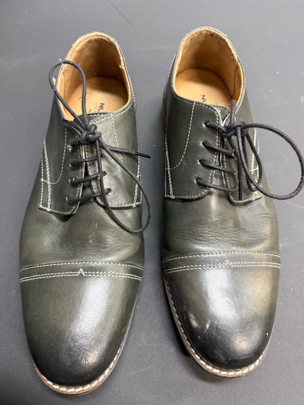 Men's Dark Leather Lace-Up Dress Shoes